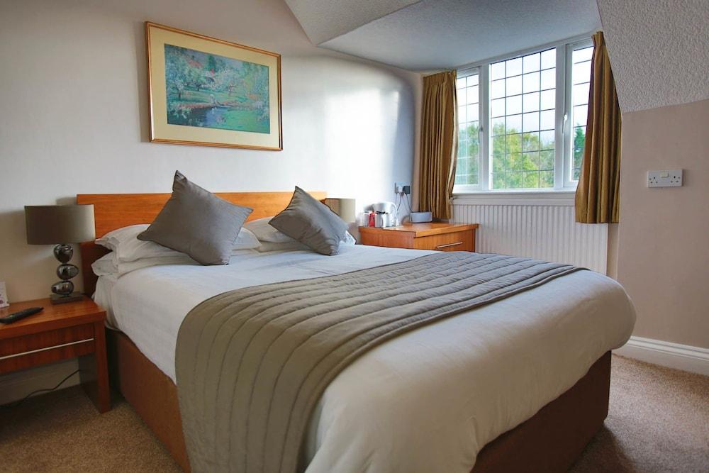 Oaklands Hotel Thorpe St Andrew Bagian luar foto