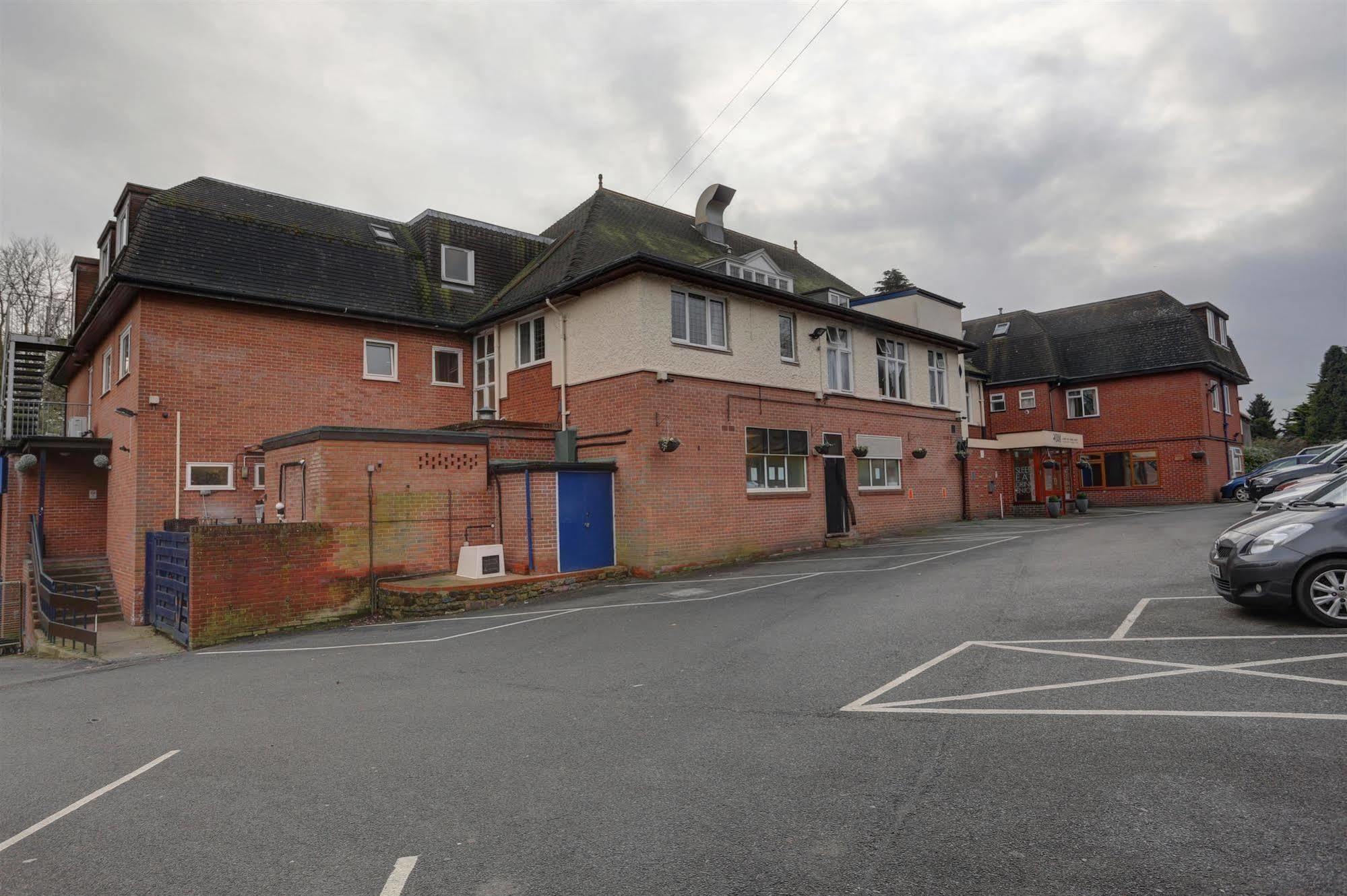 Oaklands Hotel Thorpe St Andrew Bagian luar foto